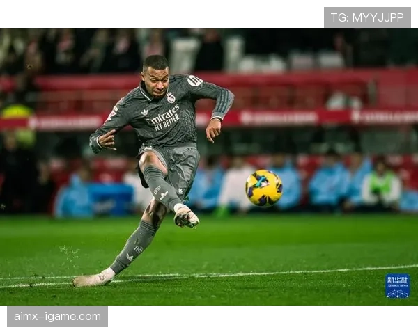 姆巴佩携手维尼修斯,巴黎与皇马梦幻锋线引足坛瞩目 姆巴佩携手维尼修斯,巴黎与皇马梦幻锋线引足坛瞩目