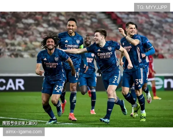 英超联赛当前阶段竞争格局与球队表现走势分析 英超联赛当前阶段竞争格局与球队表现走势分析